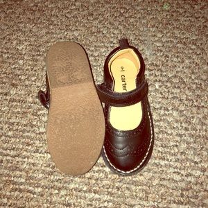 Size 9 Carter’s toddler girl school shoes